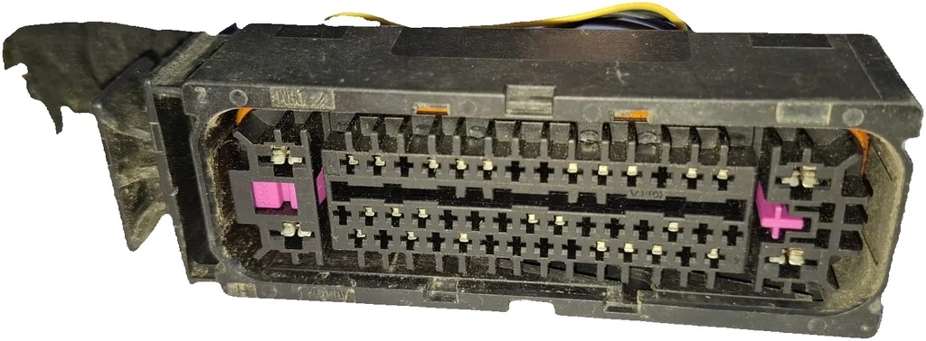 [PRC47-0001-B] 47 Pins Female connector | PRC47-0001-B